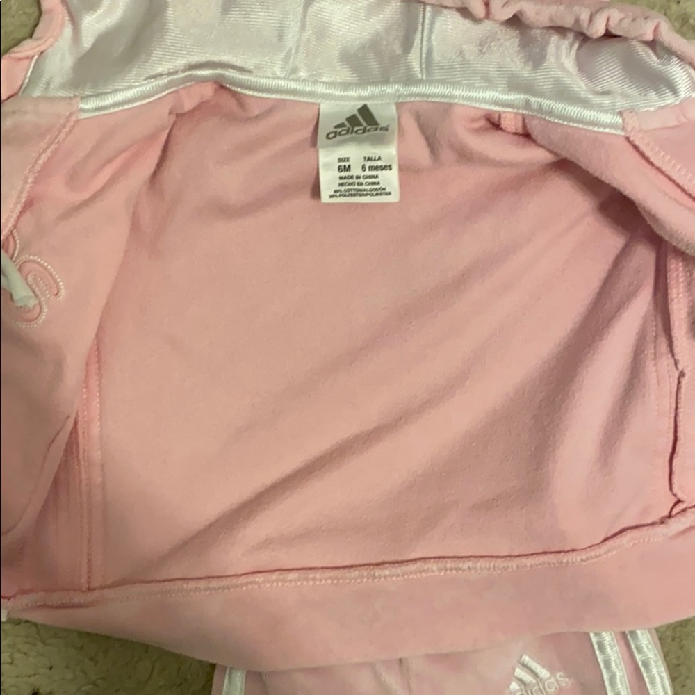 Baby girls adidas velvet track suit - Picture 4 of 6
